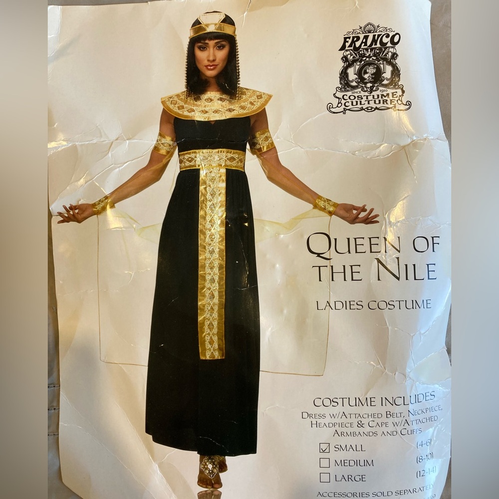Cleopatra Halloween Costume - Women’s Small